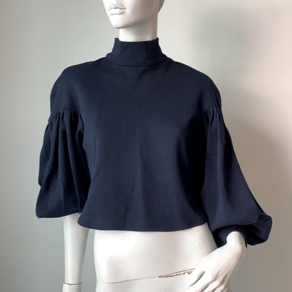 JIKI Montecarlo Creations Couture Navy Silk/Wool Cropped Top